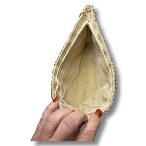 Vintage Whiting and Davis Metallic Mesh Clutch | 6.5”L x 10” W | Taupe and Cream - Picture 4 of 5